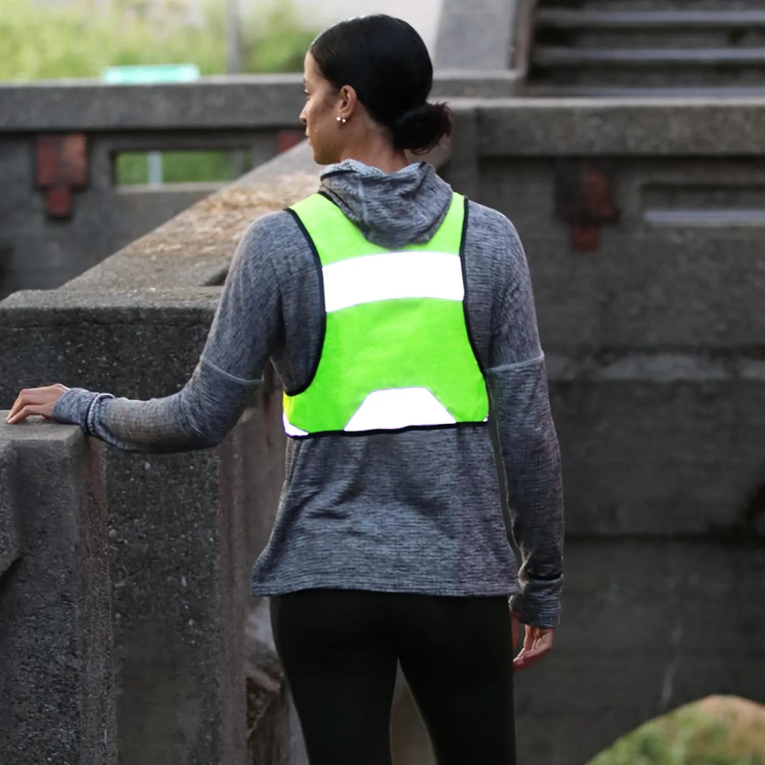 Amphipod Full-Visibility Reflective Vest, Outdoor Safety Running Gear for Road Running, Jogging & Walking
