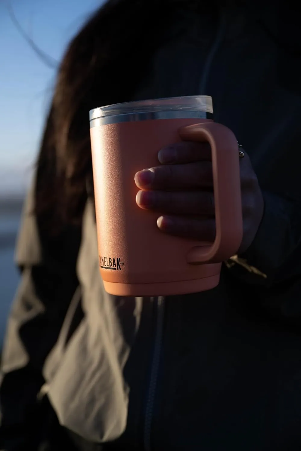 CamelBak Thrive Leak-Proof 32 oz Stainless Steel Mug for Travel, Coffee, Tea, Hot Beverages - Spill Proof Cup-holder, Desert Sunrise