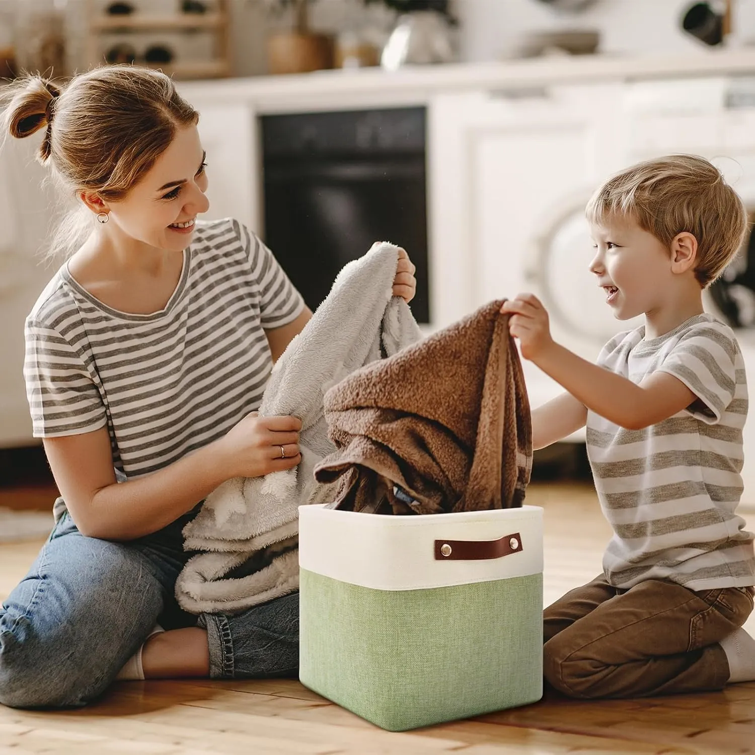Collapsible Fabric Cube Storage Bins 11x11×11, Pack of 4 Closet Basket Boxes with PU Handles for Organizing Shelves, Toys, Clothes, Home, Office (White & Green)