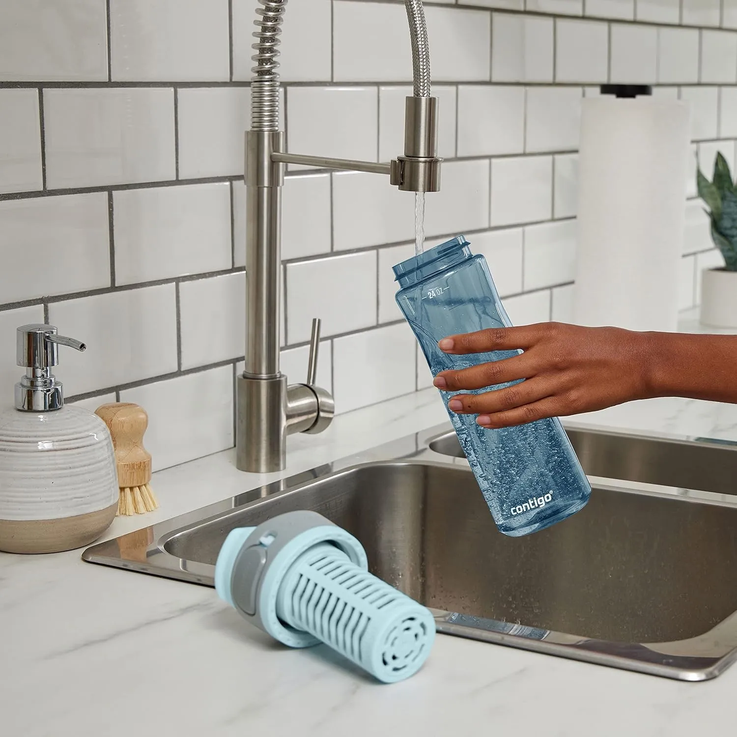 Contigo Clybourn Plastic FreeFlow Filter Water Bottle with AUTOSEAL spill-proof Lid 24oz., Dark Ice