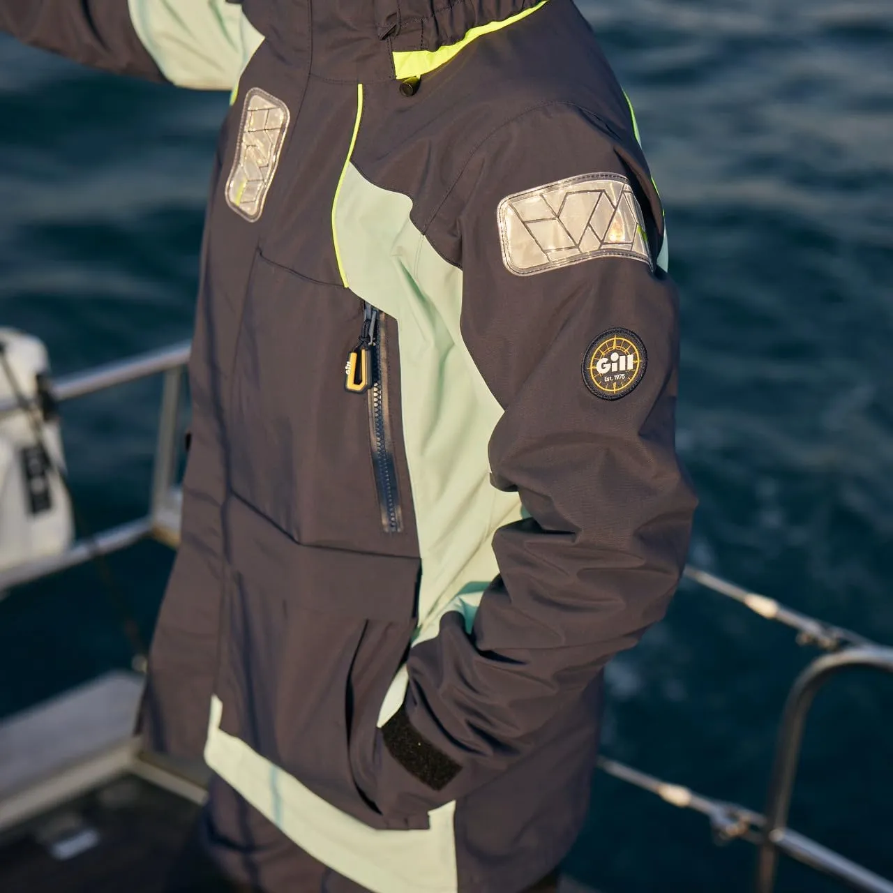 Gill Womens OS2 Offshore Sailing Jacket - Waterproof, Windproof & Breathable
