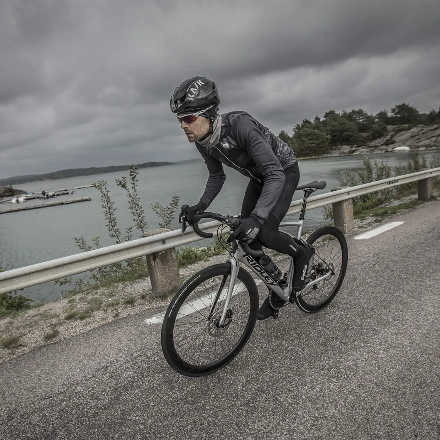 GripGrab Ride Waterproof Thermal Padded Cycling Gloves - Fleece Lined, Windproof, Winter Bike Gloves
