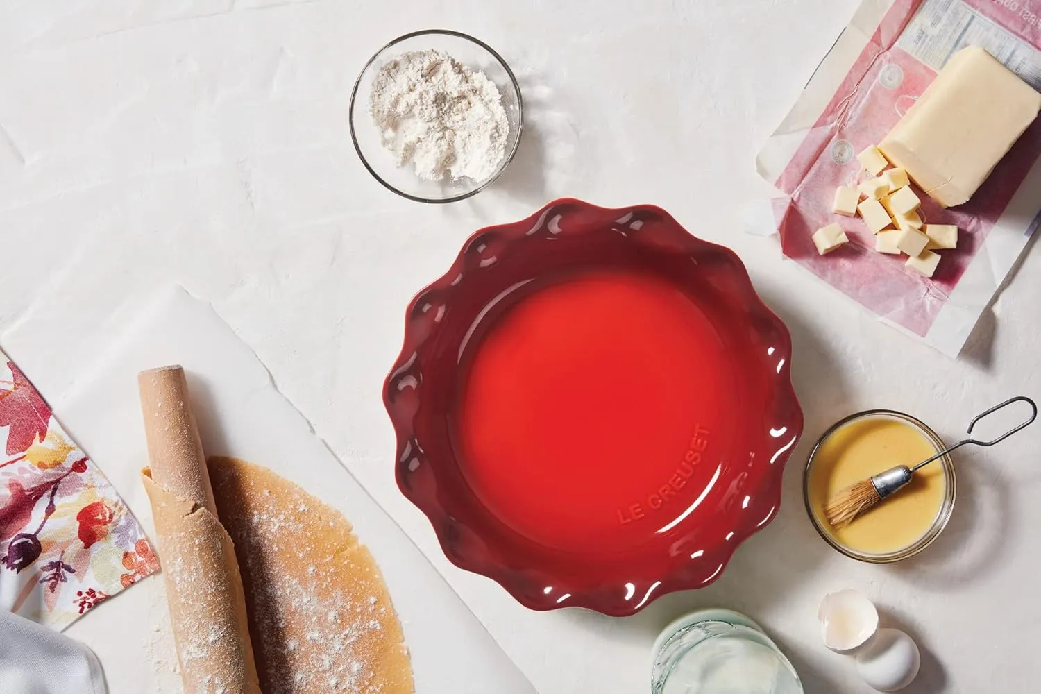 Le Creuset Stoneware 4 PC Heritage Bakeware Set, Cerise