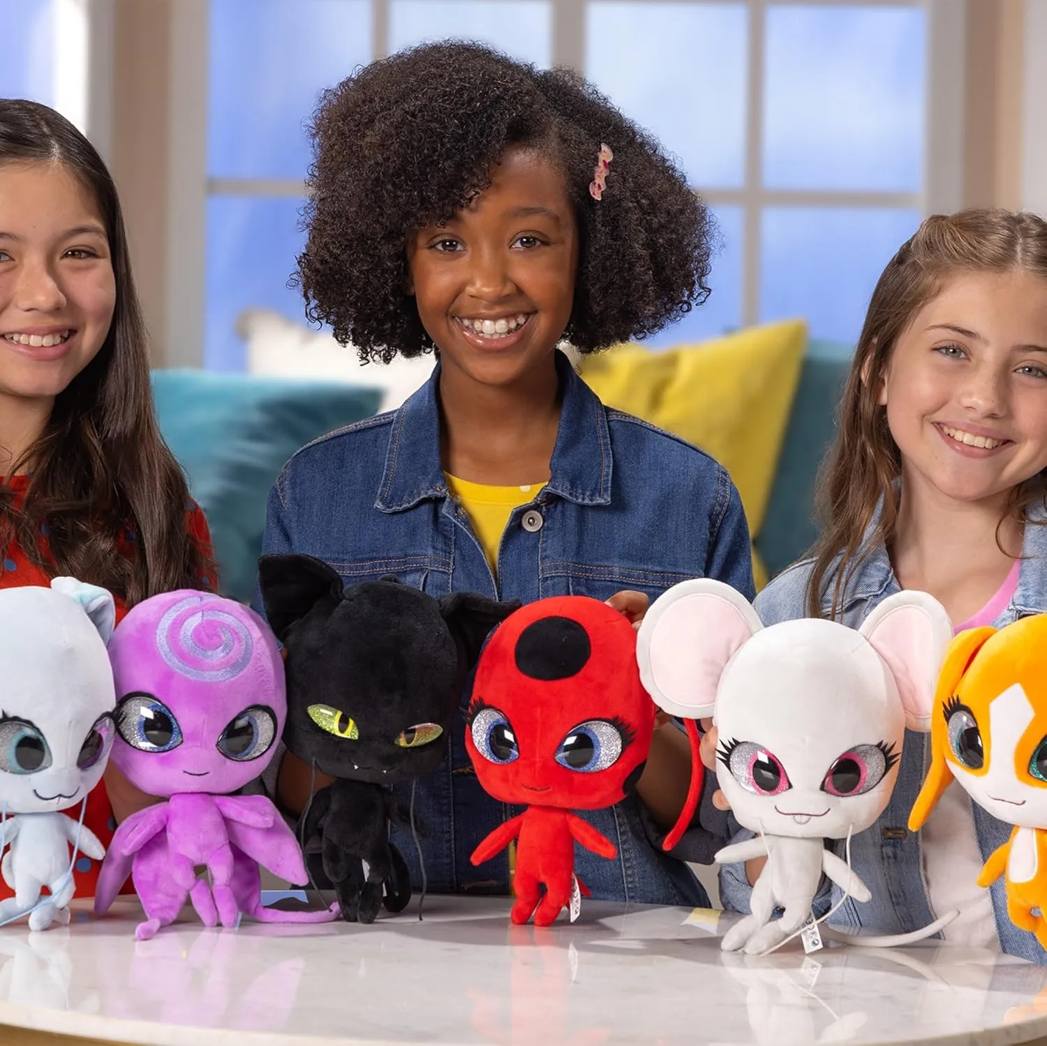 Miraculous Ladybug - Kwami Plush Kit, Mon Ami, 9-Inch Plush with Resin Eyes and Lifesize 5-Inch Stuffed Toy with Matching Backpack Keychain, Toys for Kids - Mullo