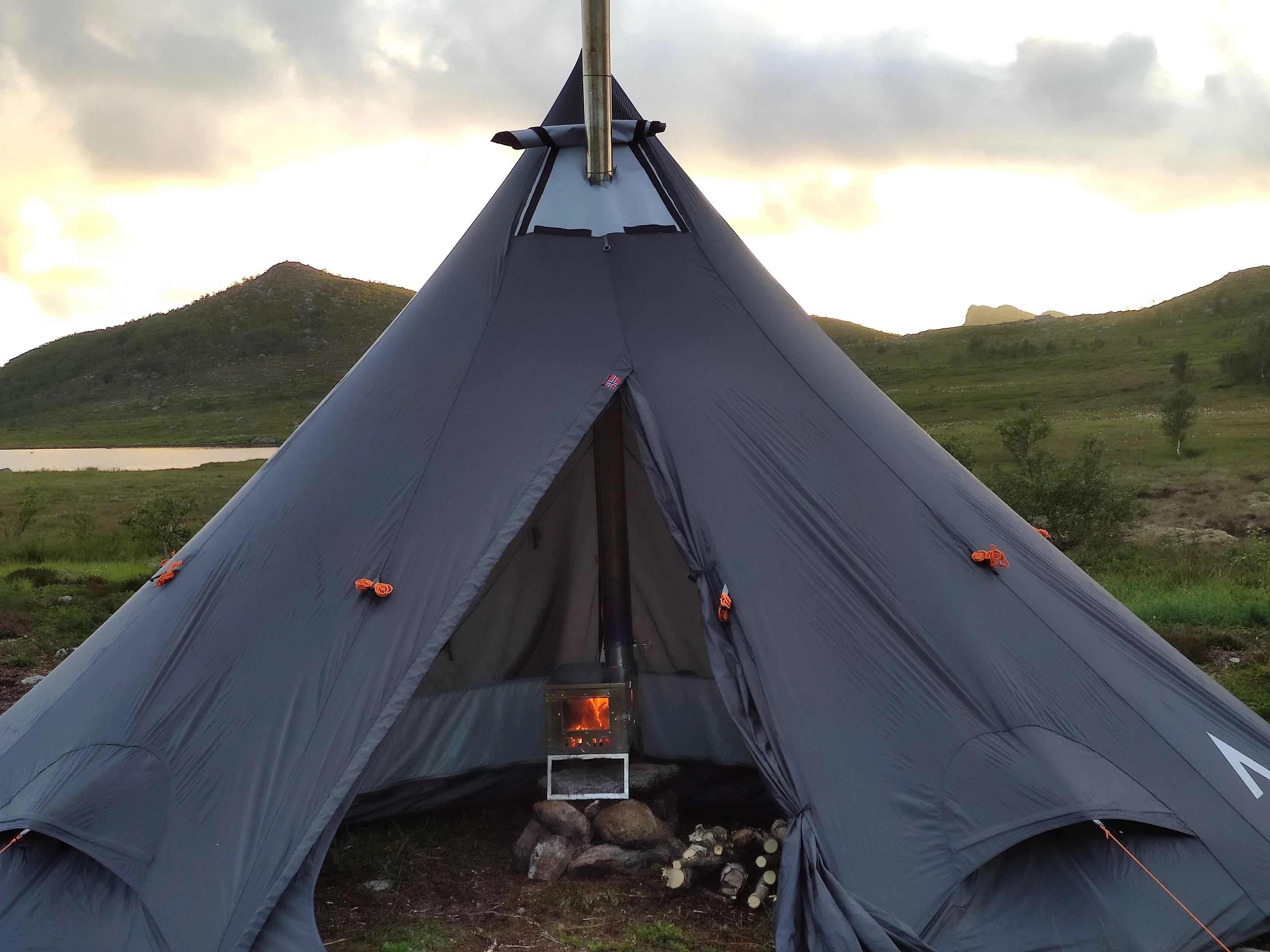 NORTENT Ultralight Titanium Tent Stove