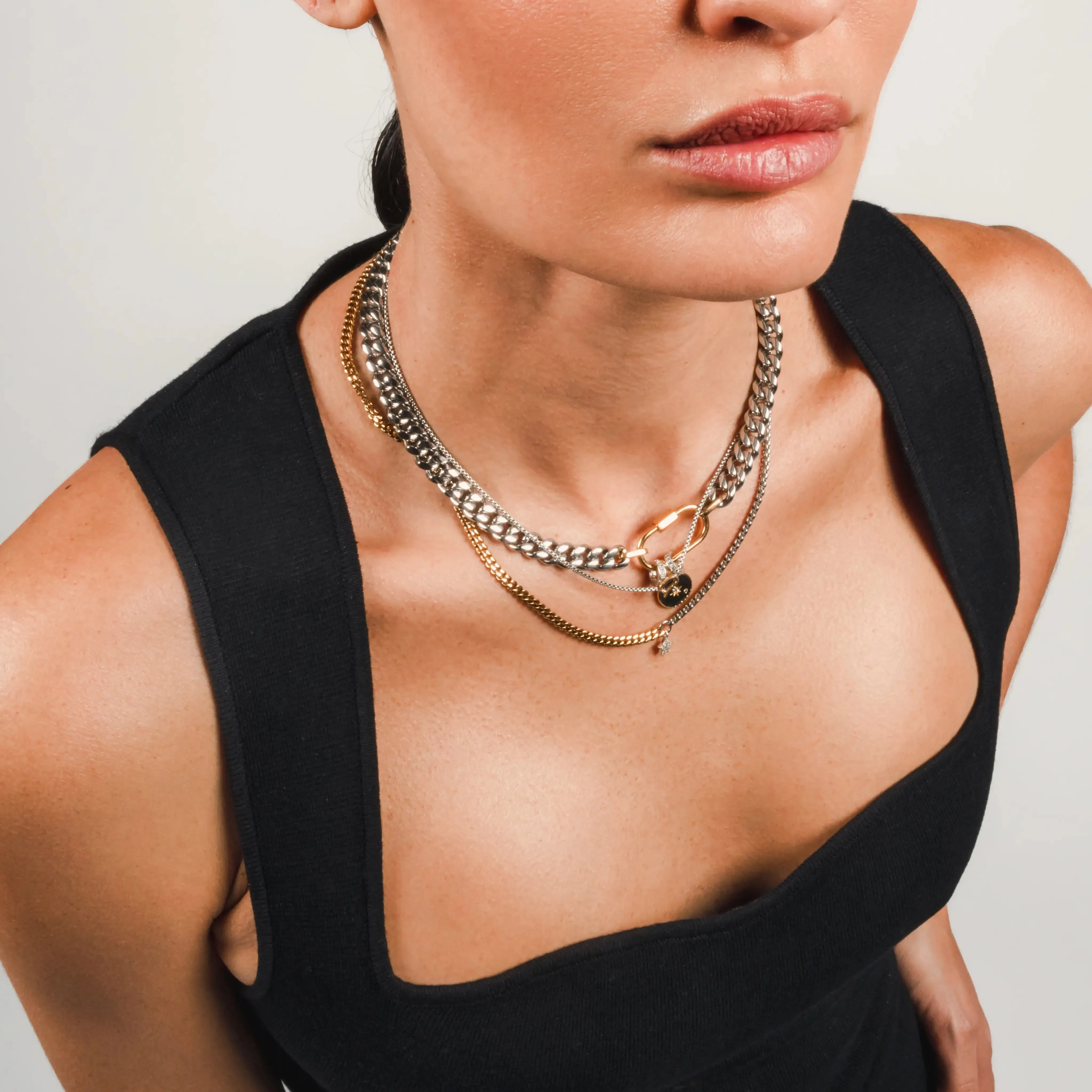 SLEEK CARABINER COSMIC LAYERED NECKLACE SET