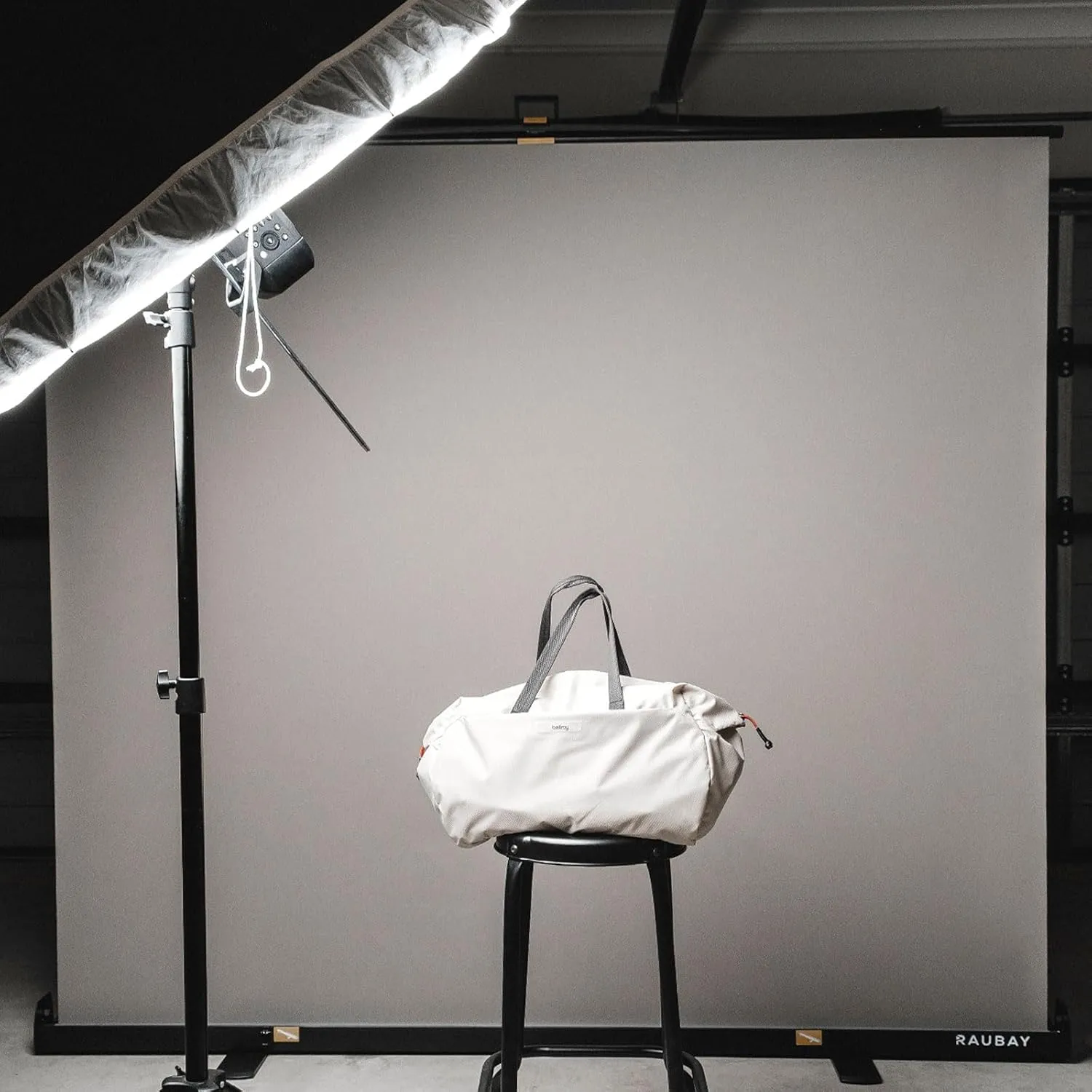 【Wider Style】 RAUBAY 78.7 x 82.7in Large Collapsible Gray Backdrop Screen Portable Retractable Panel Photo Gray Background with Stand for Video Conference, Photographic Studio, Streaming